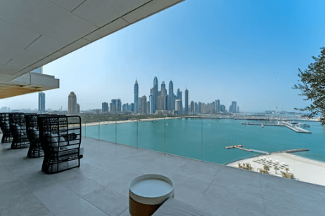 Living in the Lap of Luxury at Palm Jumeirah Apartments