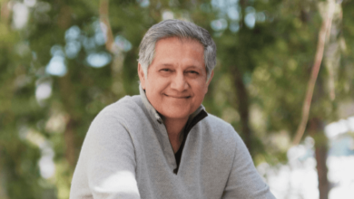 Profile Joe Kiani Masimo 100M Apple