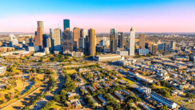 Sources Q4 Houston Dallasbensingerreuters