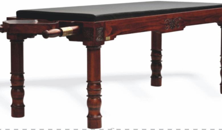 What are the Advantages of a Wooden Ayurvedic Massage Table?