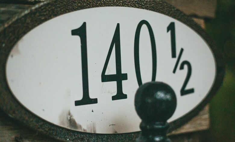 operational data tracking archive identifiers